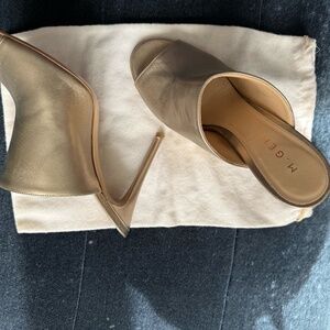 M. Gemi Gold patent leather 3 1/2" high heel sandal, size 39 (8 1/2)